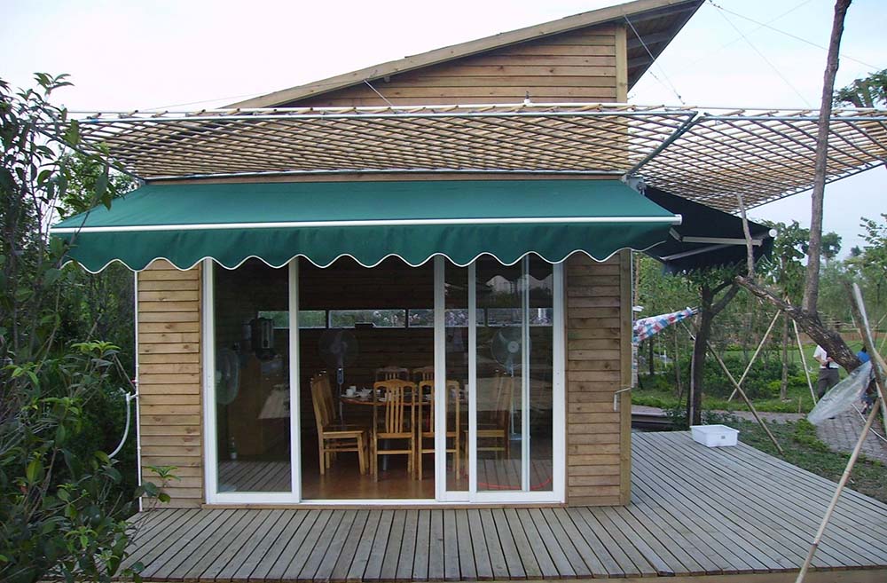 長沙市遮陽篷廠【天霸篷業(yè)】 很好的遮陽篷生產商