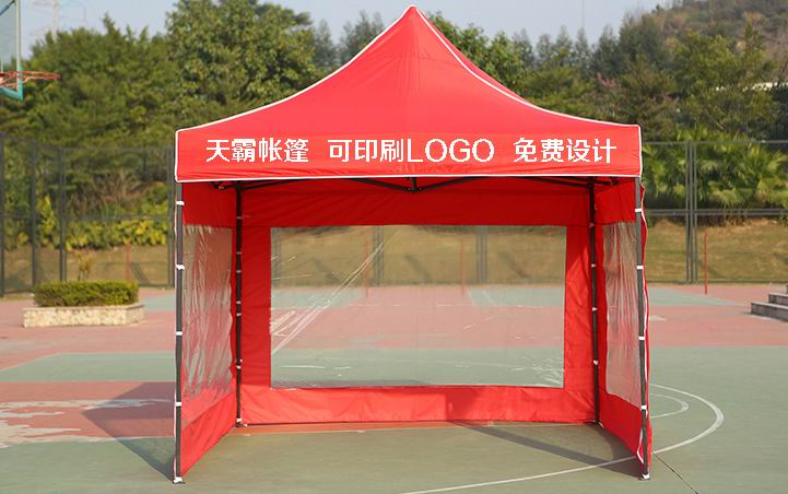 購(gòu)買多個(gè)廣告帳篷這樣捆綁能更抗風(fēng)